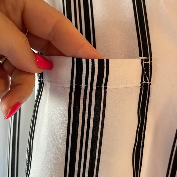 RELATIVITY women’s black white striped button down blouse / top / tunic size L - Picture 5 of 10